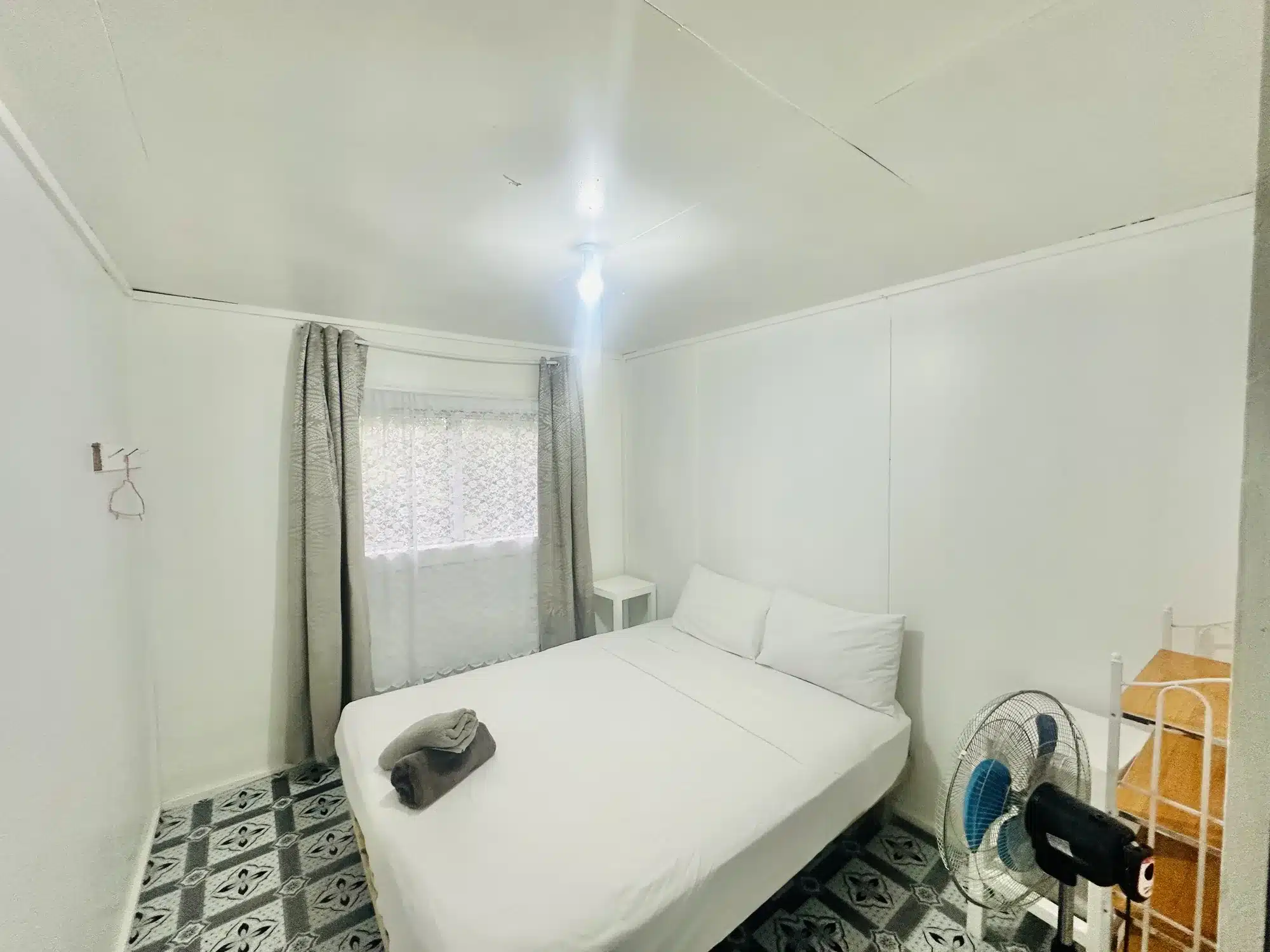 Airport Cottage Double Bedroom
