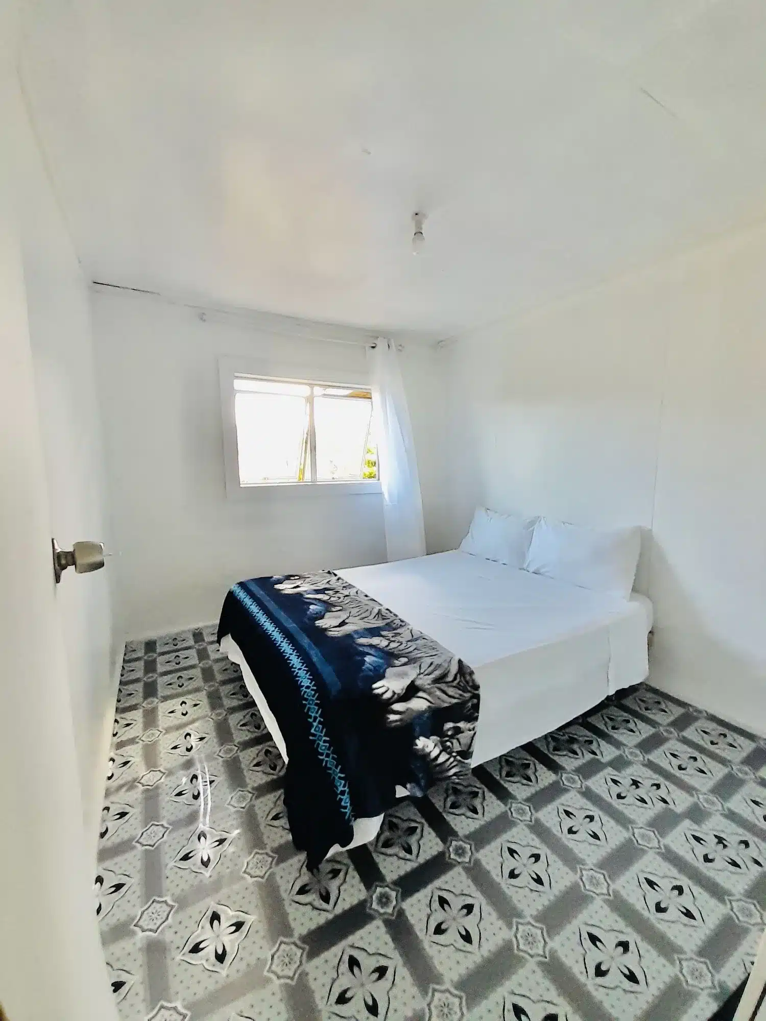Airport Cottage Double Bedroom