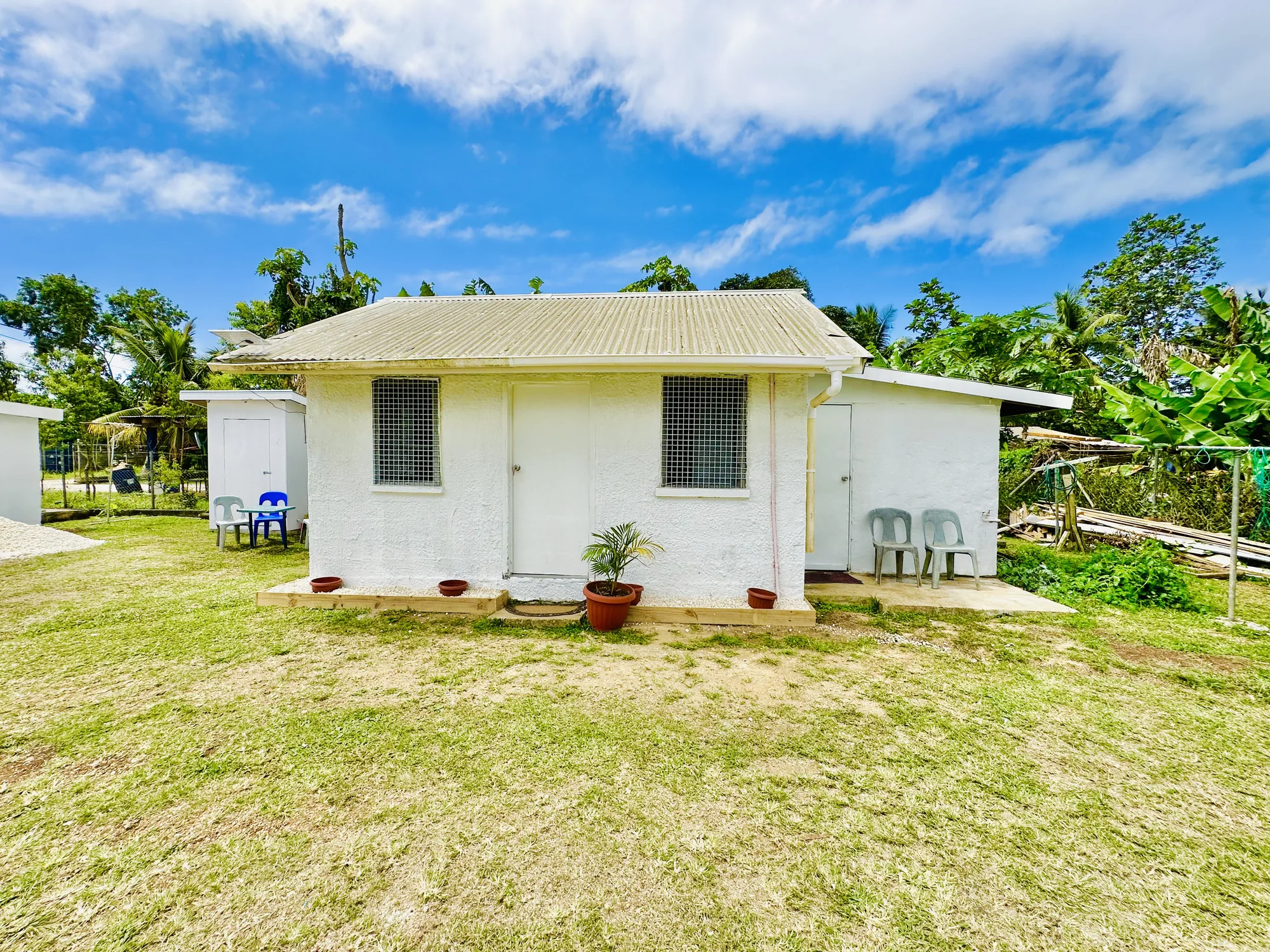 Aqua Cottage Exterior