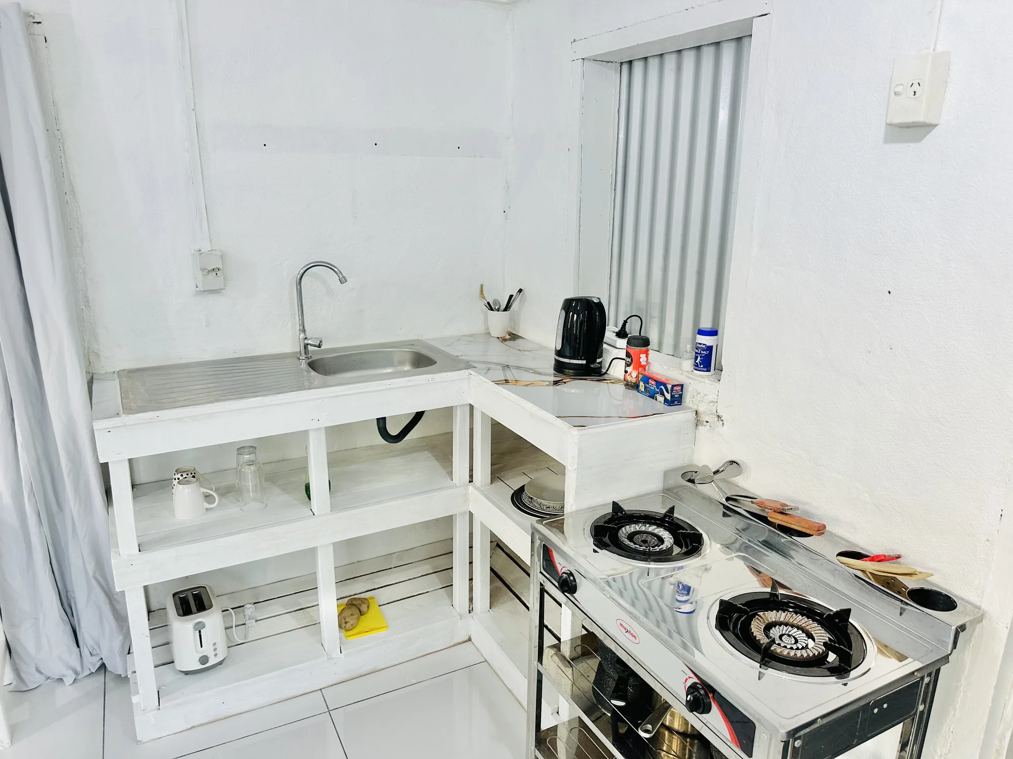 Aqua Cottage Kitchen