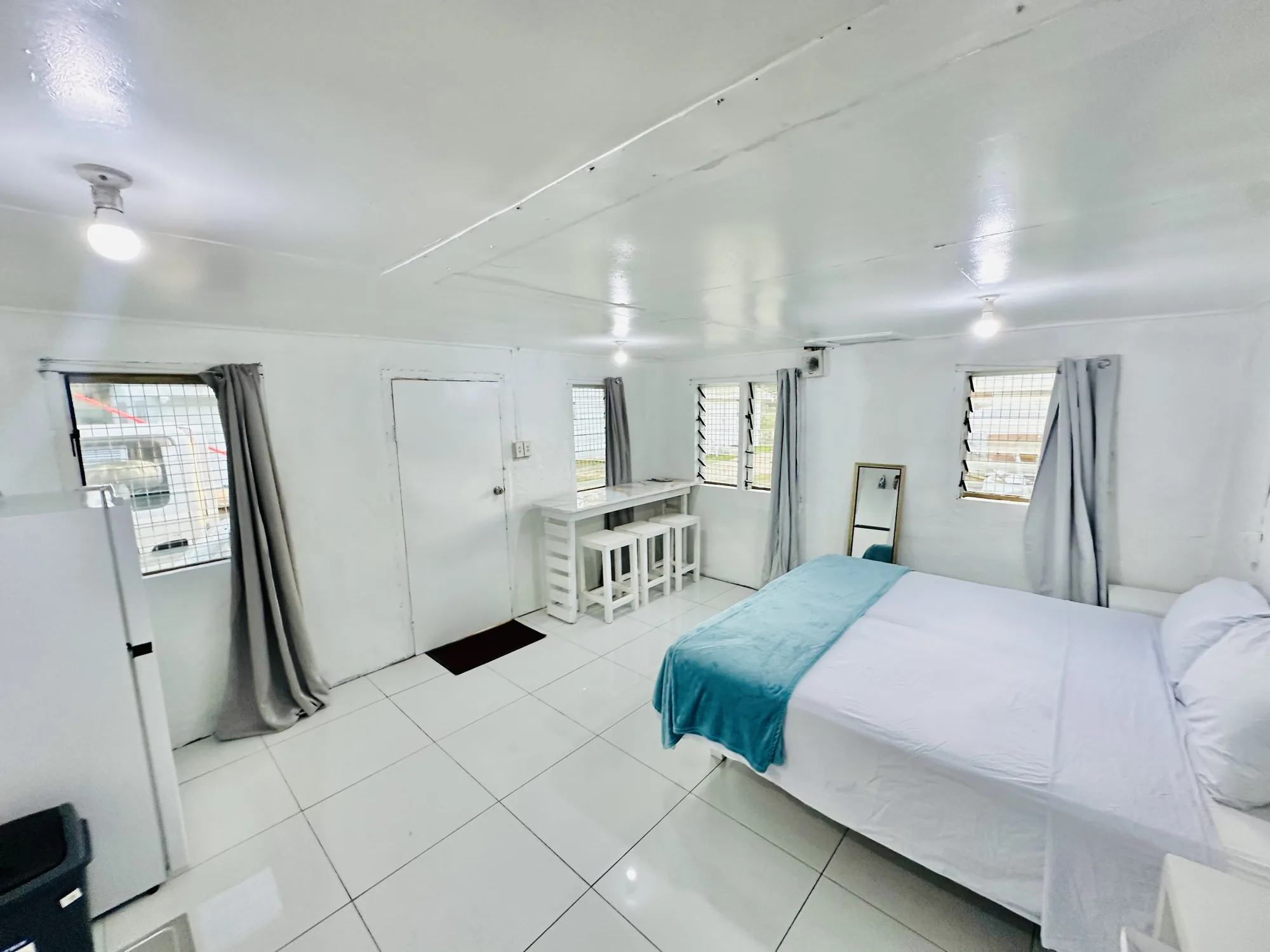 Aqua Cottage Studio Room