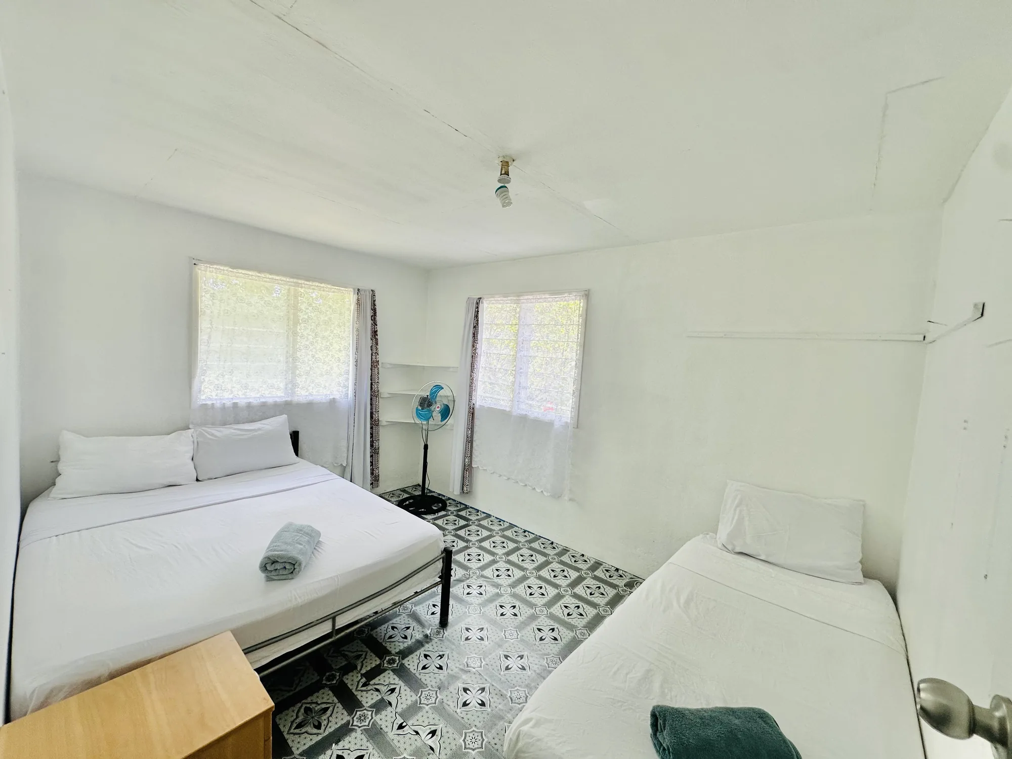 Horizon Cottage Double Bedroom