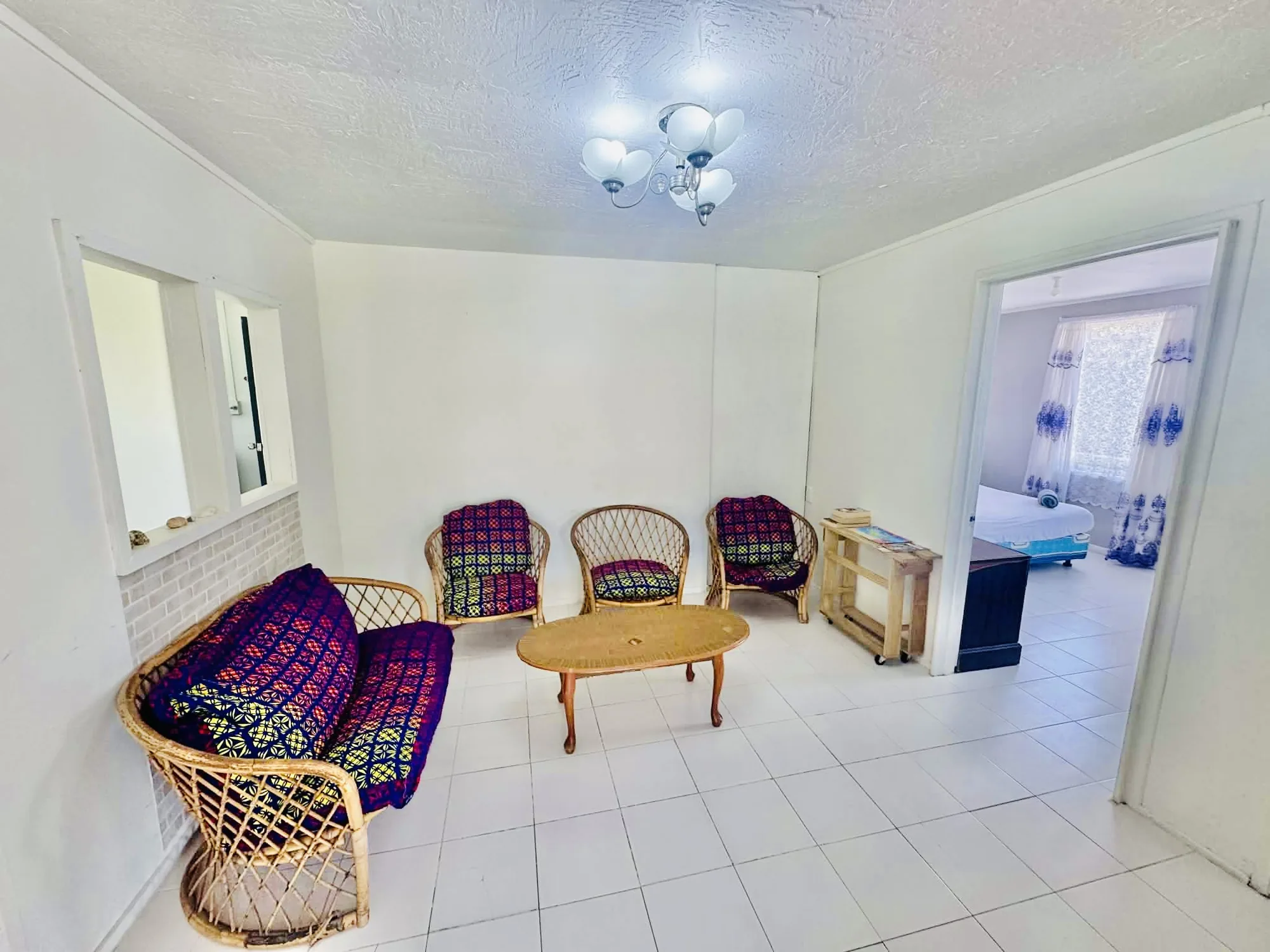 Nukualofa Cottage Living Room