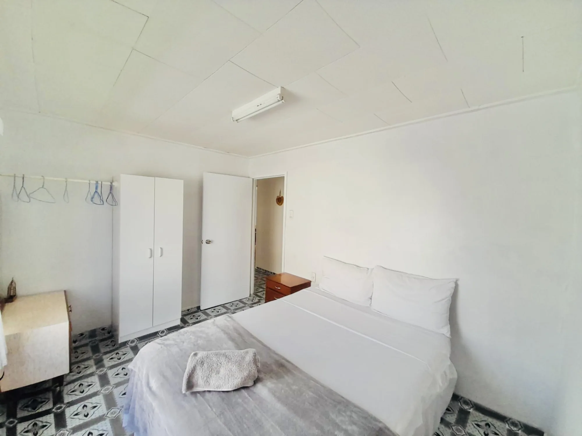 Ocean Cottage Double Bedroom