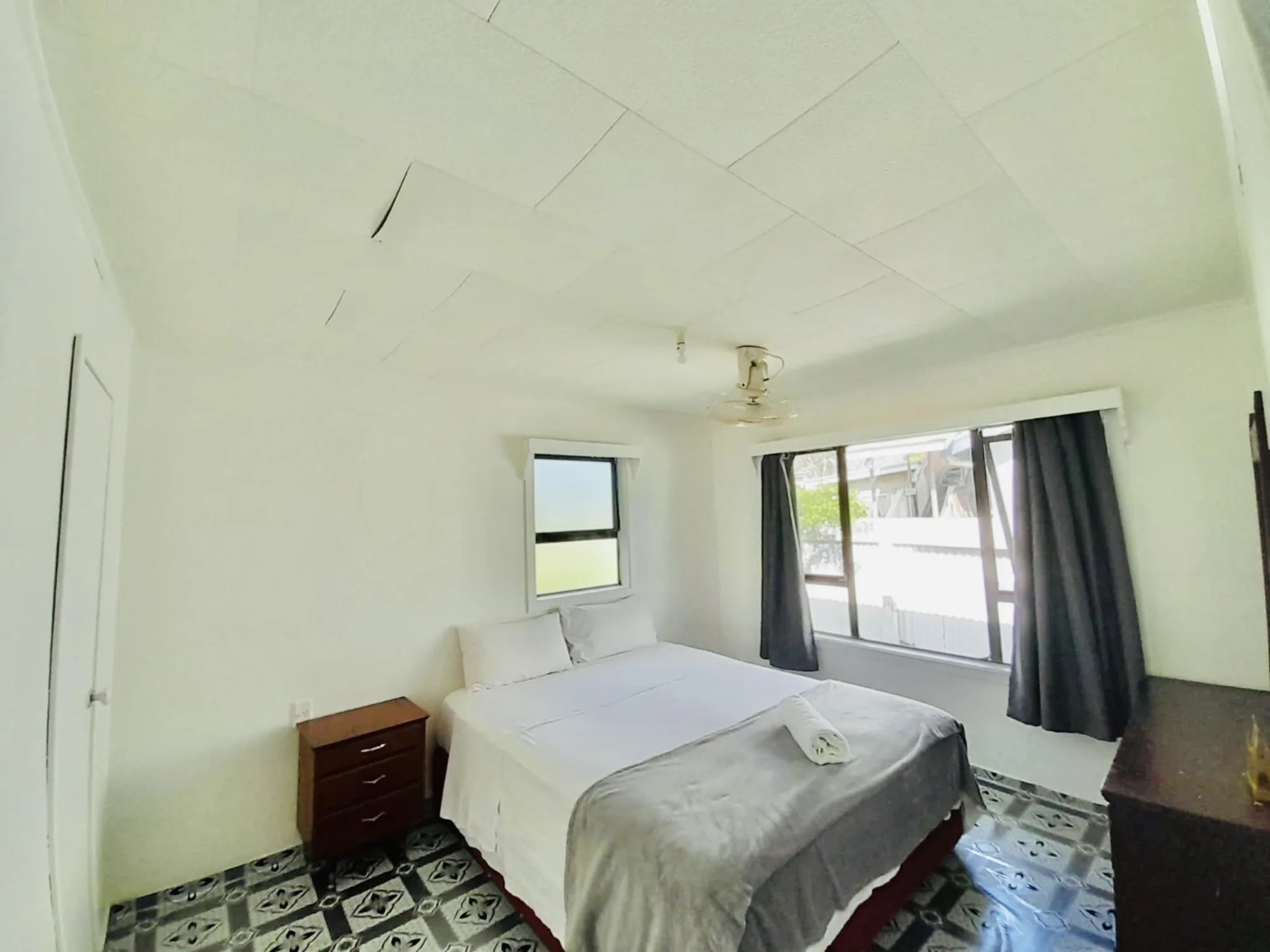 Ocean Cottage Double Bedroom