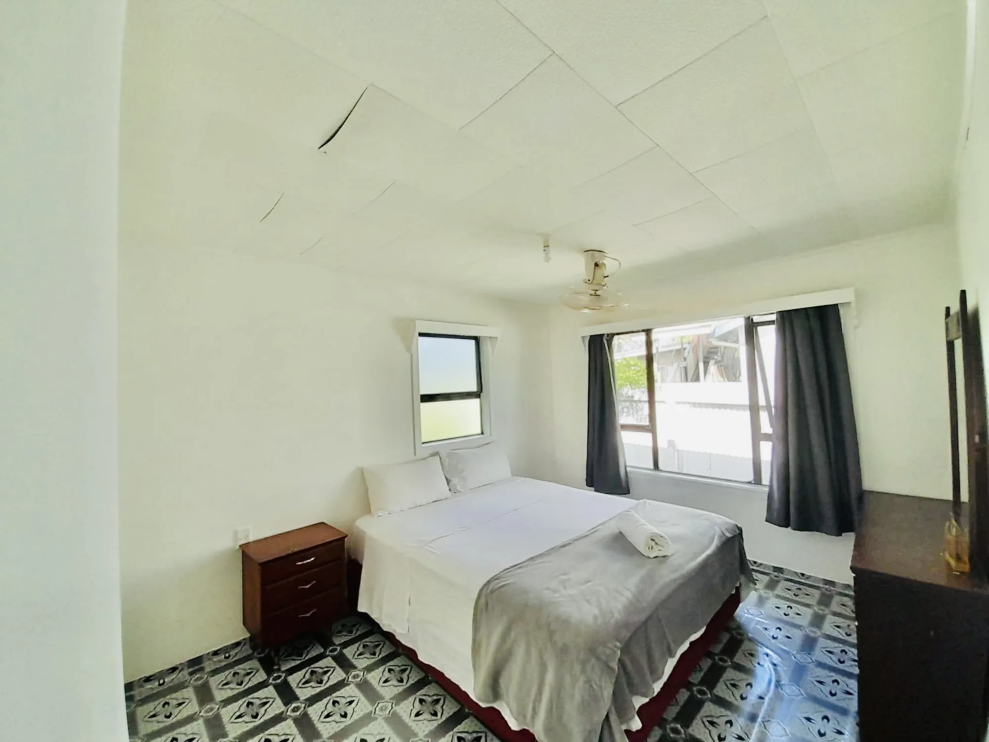Ocean Cottage Double Bedroom