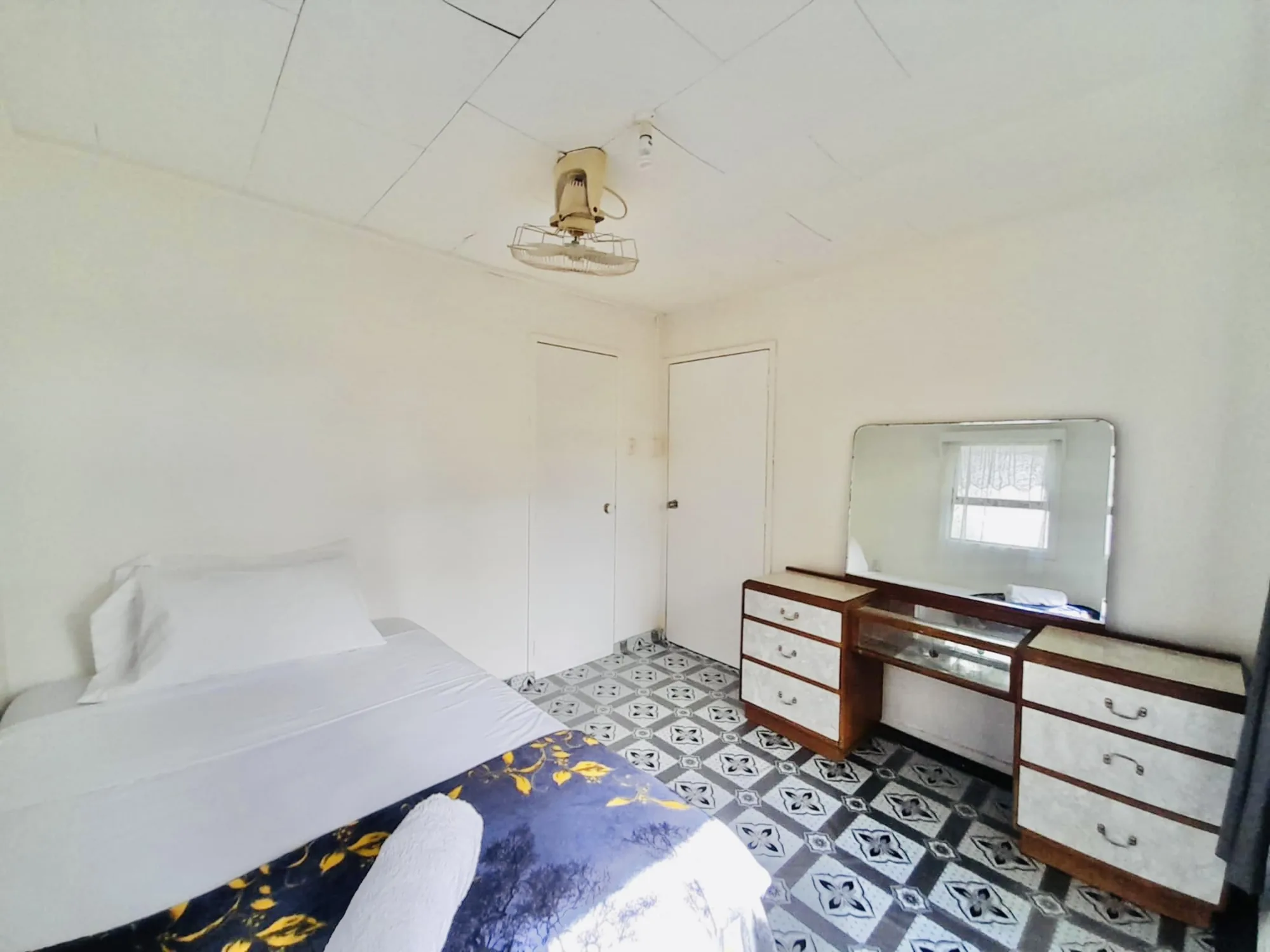 Ocean Cottage Double Bedroom