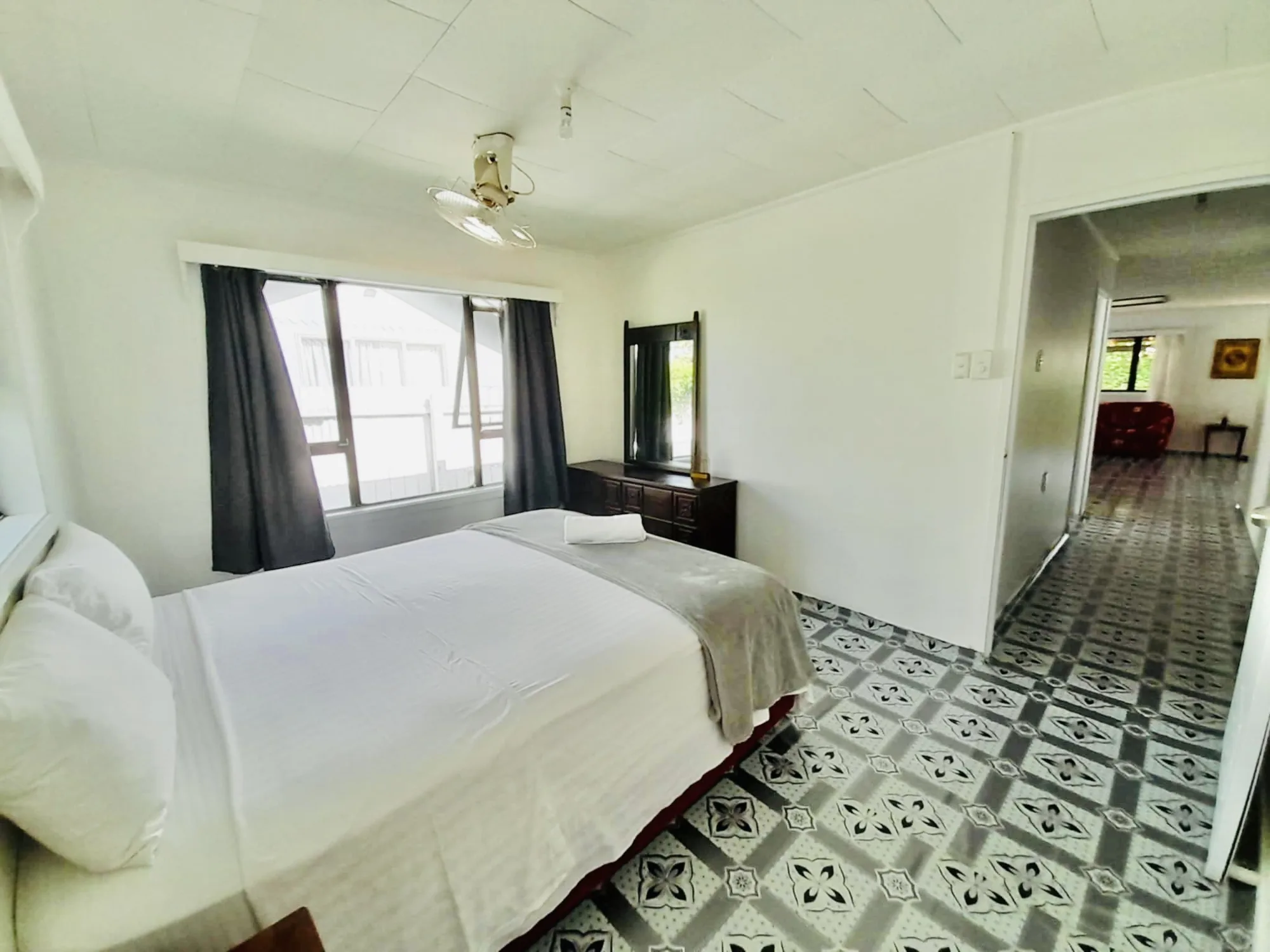 Ocean Cottage Double Bedroom
