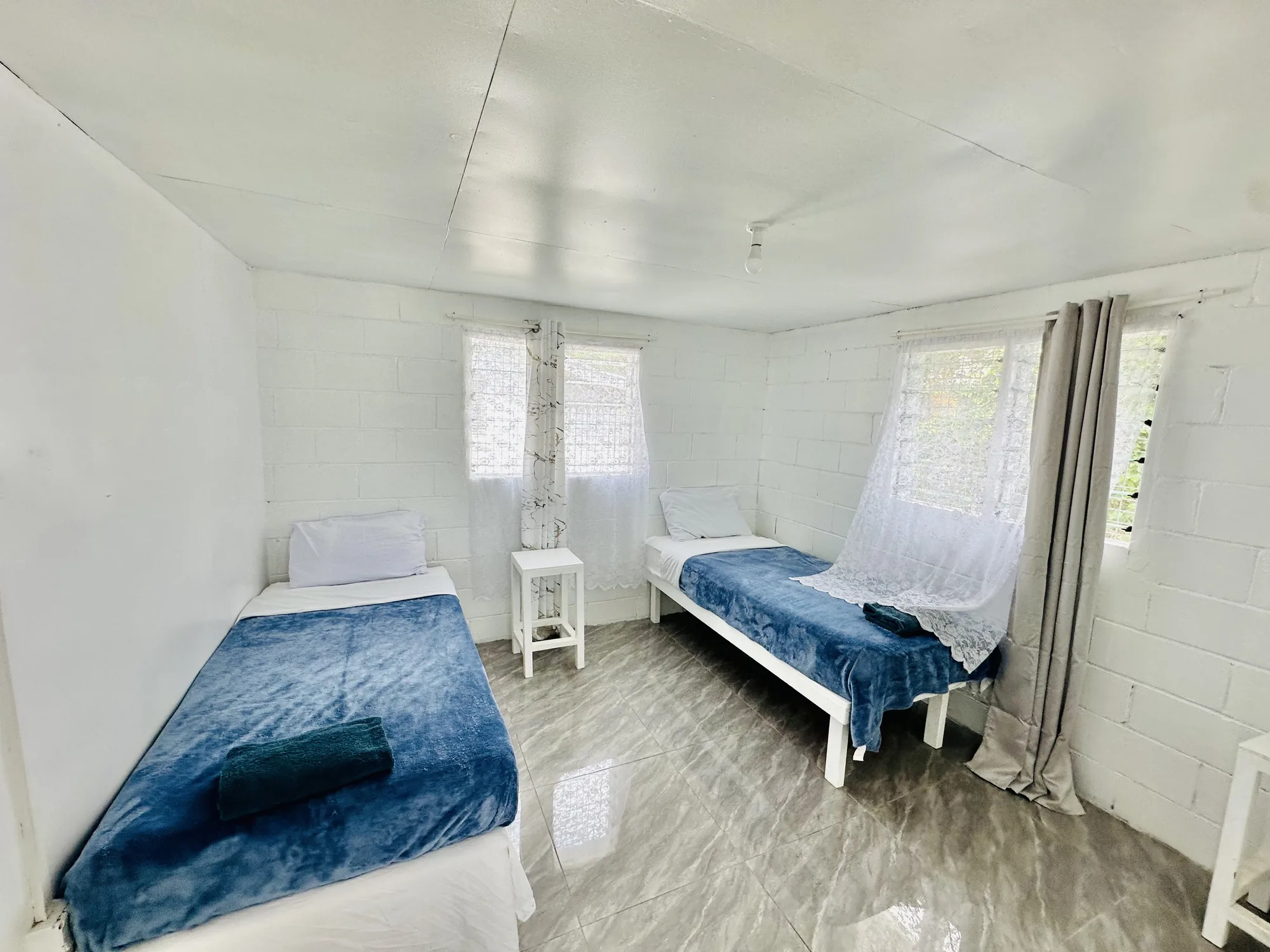 Pearl Cottage Twin Bedroom