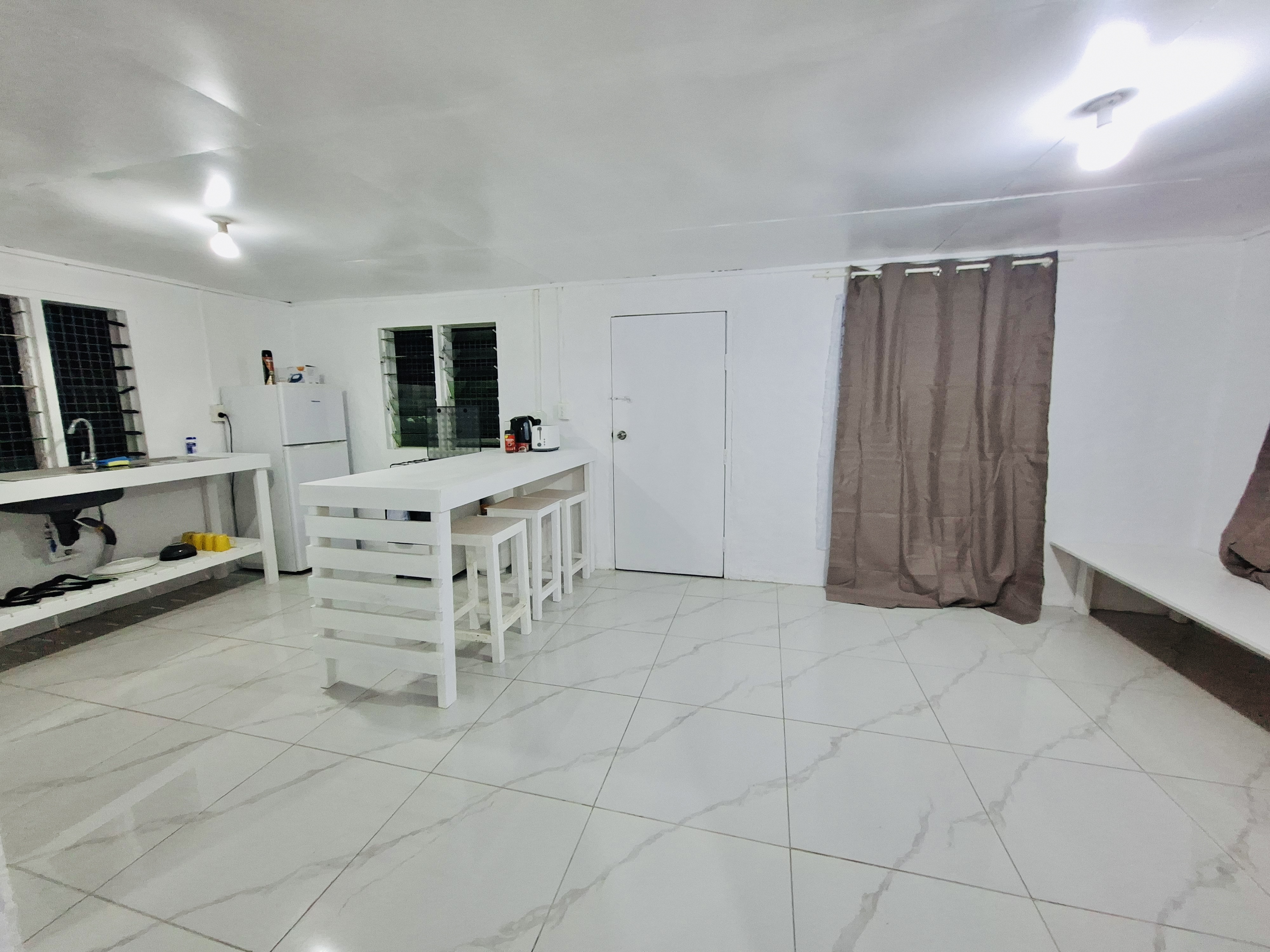Kava Cottage Kitchen Living