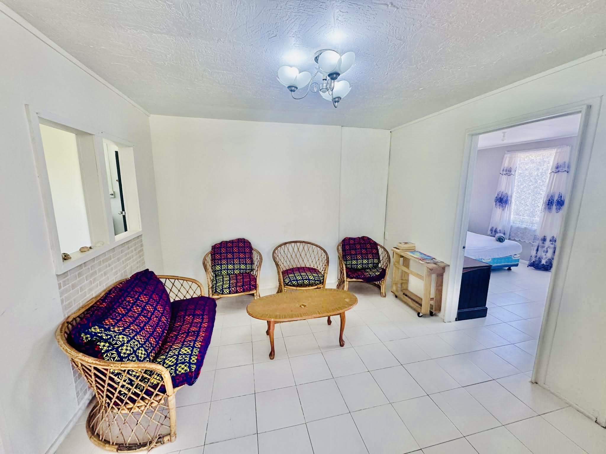 Nukualofa Cottage Living Room