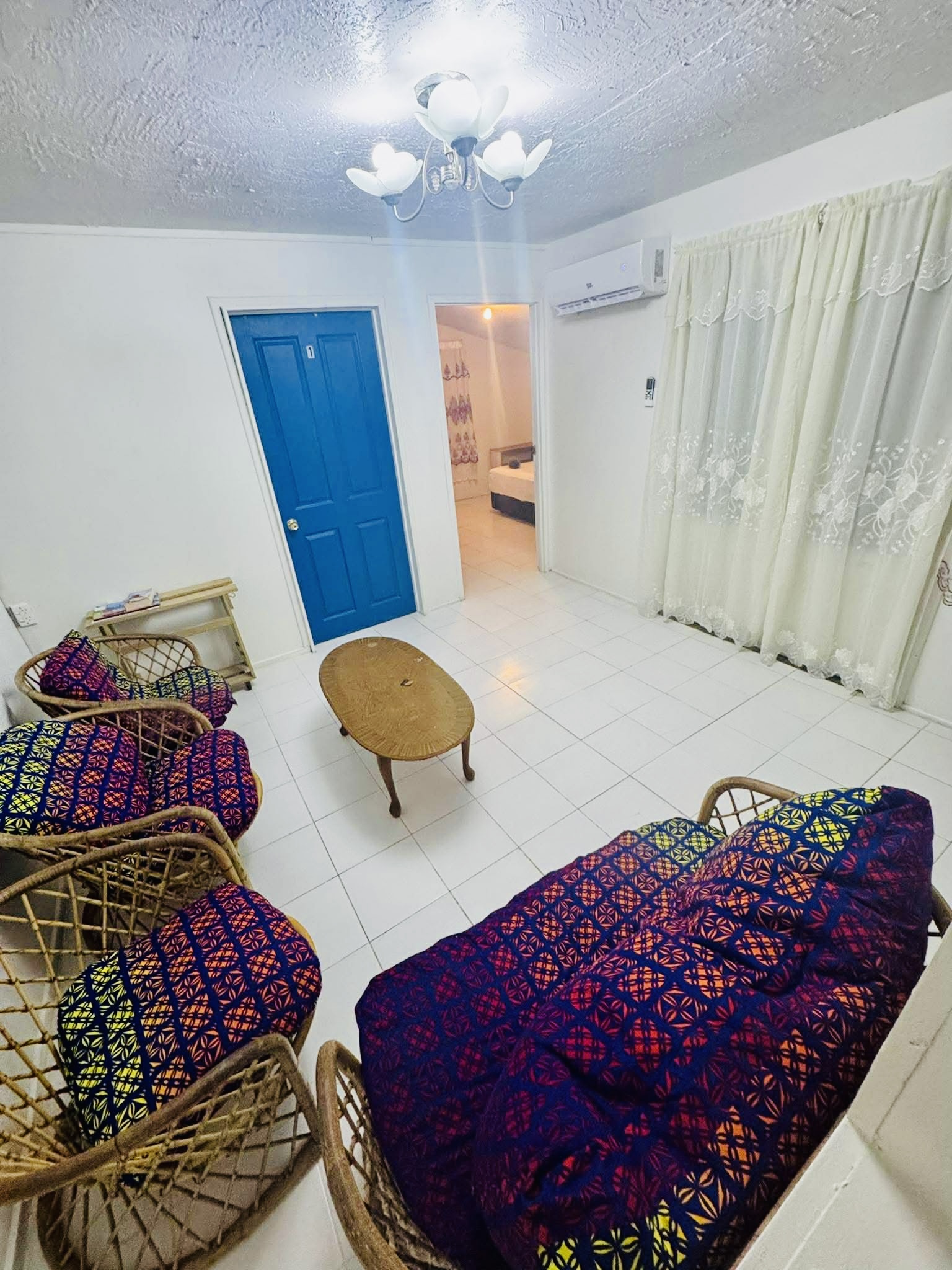 Nukualofa Cottage Living Room
