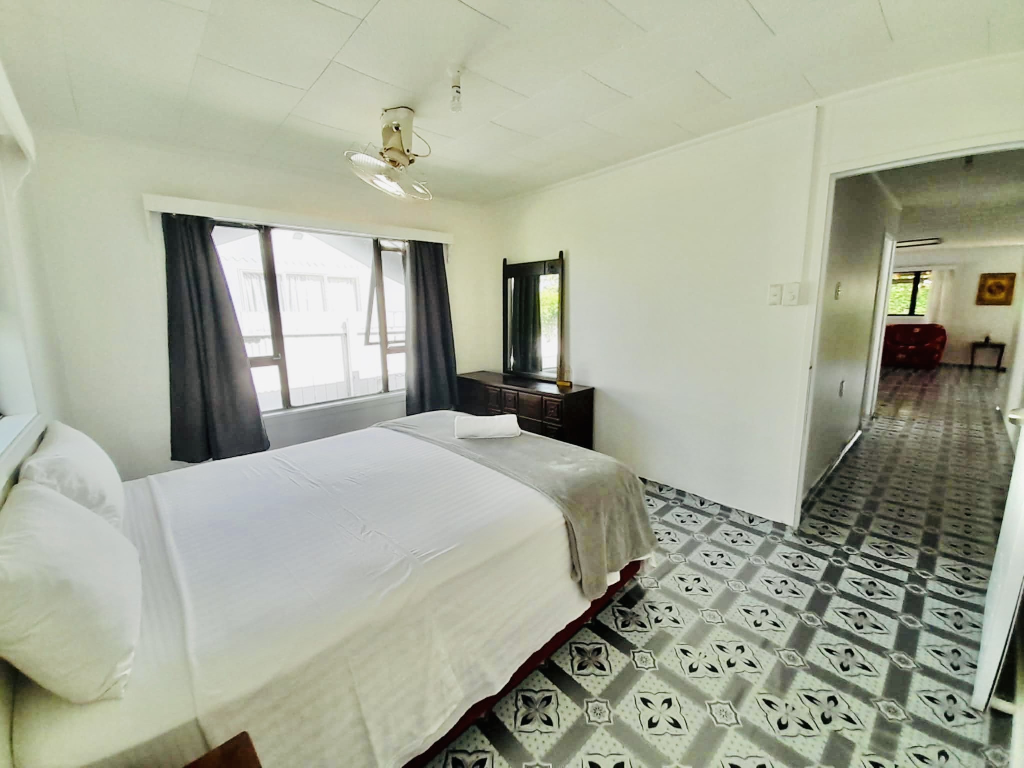 Ocean Cottage Double Bedroom